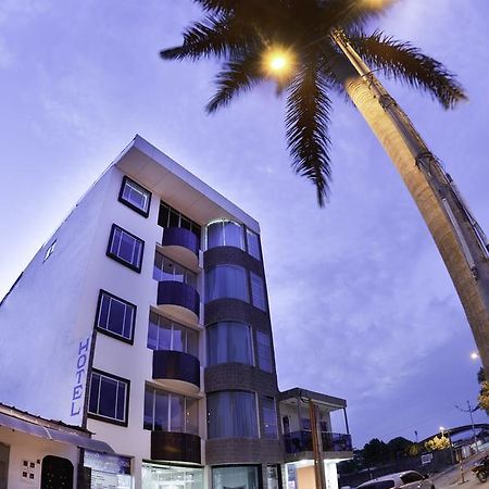 Hotel Confort Ariari Granada  Exterior foto